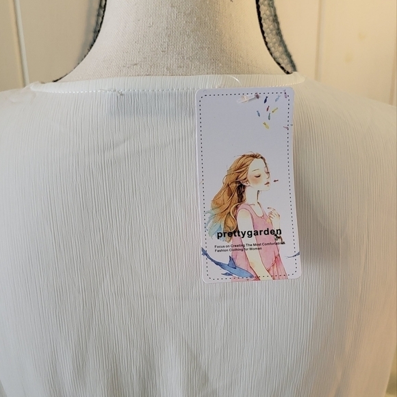 Pretty Garden Front Tie Smocked Chiffon Layered Skater Dress - Picture 7 of 15